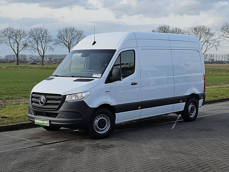 Mercedes-Benz eSprinter L2H2 47 kWh Airco! - Furgon, Električno dostavno vozilo: slika 2 Mercedes-Benz eSprinter L2H2 47 kWh Airco! - Furgon, Električno dostavno vozilo: slika 2