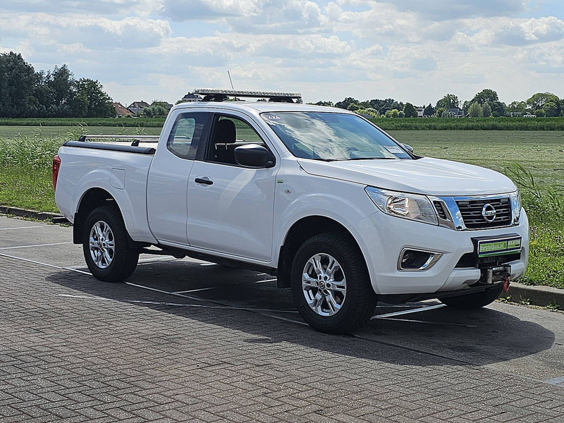 Nissan Navara 2.3 DCI 4X4 EURO6 - Poltovornjak: slika 5 Nissan Navara 2.3 DCI 4X4 EURO6 - Poltovornjak: slika 5