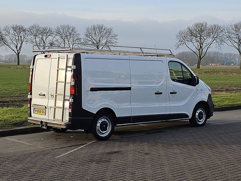 Opel Vivaro 1.6 L2H1 Navi Euro6 NAP! - Mali kombi: slika 3 Opel Vivaro 1.6 L2H1 Navi Euro6 NAP! - Mali kombi: slika 3