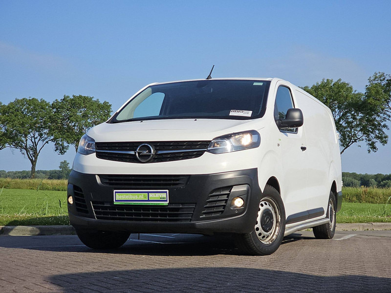 Opel Vivaro 2.0 L3 XL Navi Euro6 NAP - Mali kombi: slika 1 Opel Vivaro 2.0 L3 XL Navi Euro6 NAP - Mali kombi: slika 1