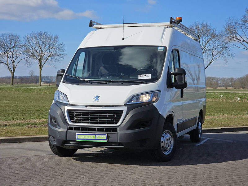 Peugeot Boxer 2.2 BHDI 120 L2H2 - Mali kombi: slika 1 Peugeot Boxer 2.2 BHDI 120 L2H2 - Mali kombi: slika 1