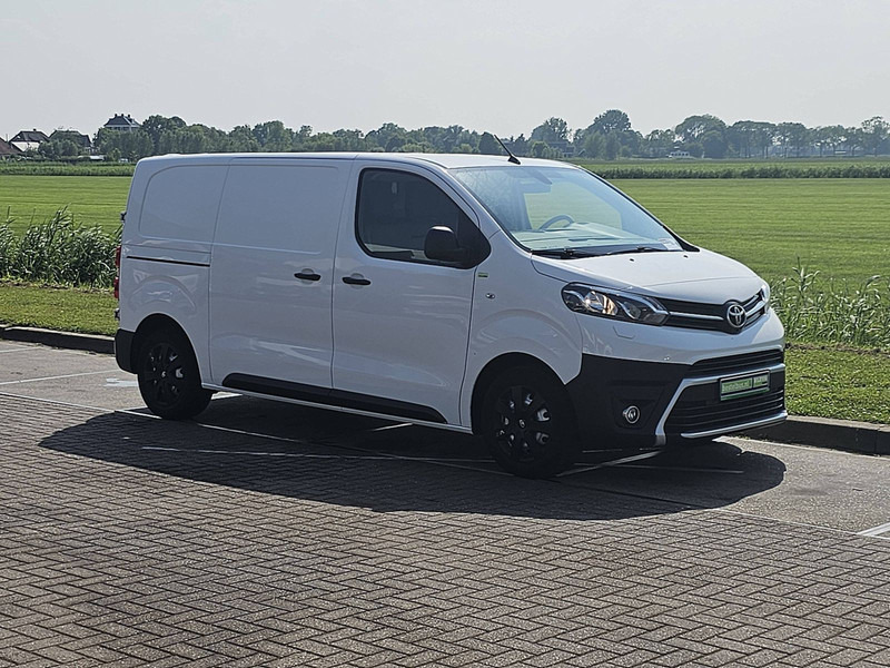 Toyota pro-ace 1.6 L2 Airco Automaat! - Mali kombi: slika 5 Toyota pro-ace 1.6 L2 Airco Automaat! - Mali kombi: slika 5