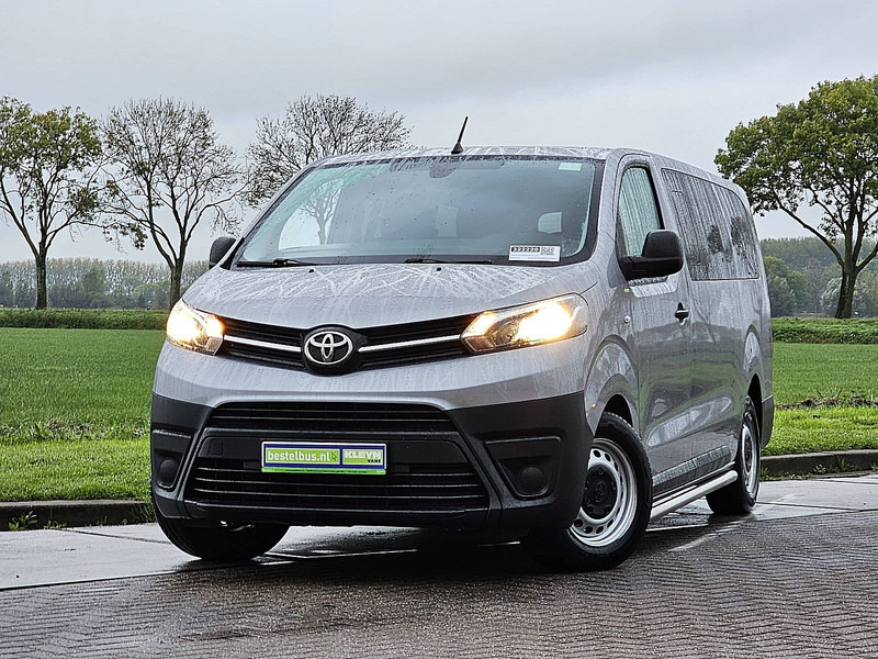 Toyota pro-ace 1.6 ac 9 pers EURO6 - Minibus, Potniški kombi: slika 1 Toyota pro-ace 1.6 ac 9 pers EURO6 - Minibus, Potniški kombi: slika 1