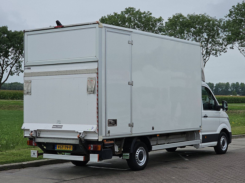 Volkswagen Crafter 2.0 TDI 140 DSG LAADKLEP - Dostavno vozilo z zabojnikom: slika 3 Volkswagen Crafter 2.0 TDI 140 DSG LAADKLEP - Dostavno vozilo z zabojnikom: slika 3
