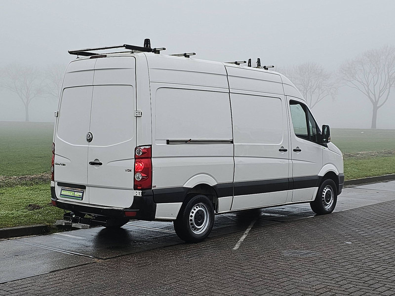 Volkswagen Crafter 35 2.0 L2H2 Airco Trekhaak! - Furgon: slika 3 Volkswagen Crafter 35 2.0 L2H2 Airco Trekhaak! - Furgon: slika 3