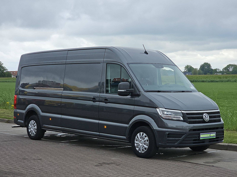 Volkswagen Crafter 35 2.0 L4H3 Maxi LED Euro6! - Furgon: slika 5 Volkswagen Crafter 35 2.0 L4H3 Maxi LED Euro6! - Furgon: slika 5