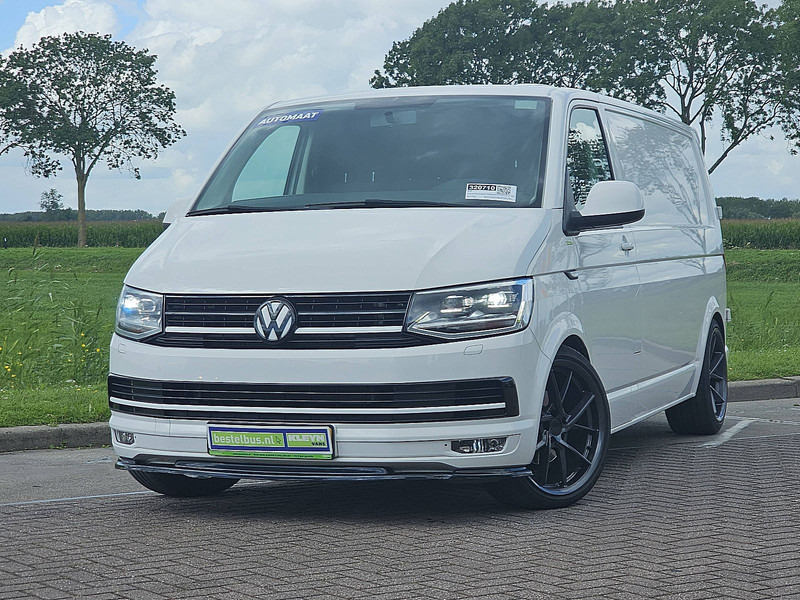 Volkswagen Transporter 2.0 TDI L2H1 LED EDITION! - Mali kombi: slika 1 Volkswagen Transporter 2.0 TDI L2H1 LED EDITION! - Mali kombi: slika 1