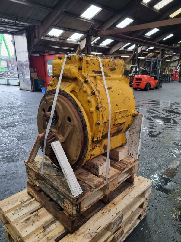 Caterpillar 3P1689 D8K Gearbox Gearbox (Plant) - Menjalnik: slika 1 Caterpillar 3P1689 D8K Gearbox Gearbox (Plant) - Menjalnik: slika 1