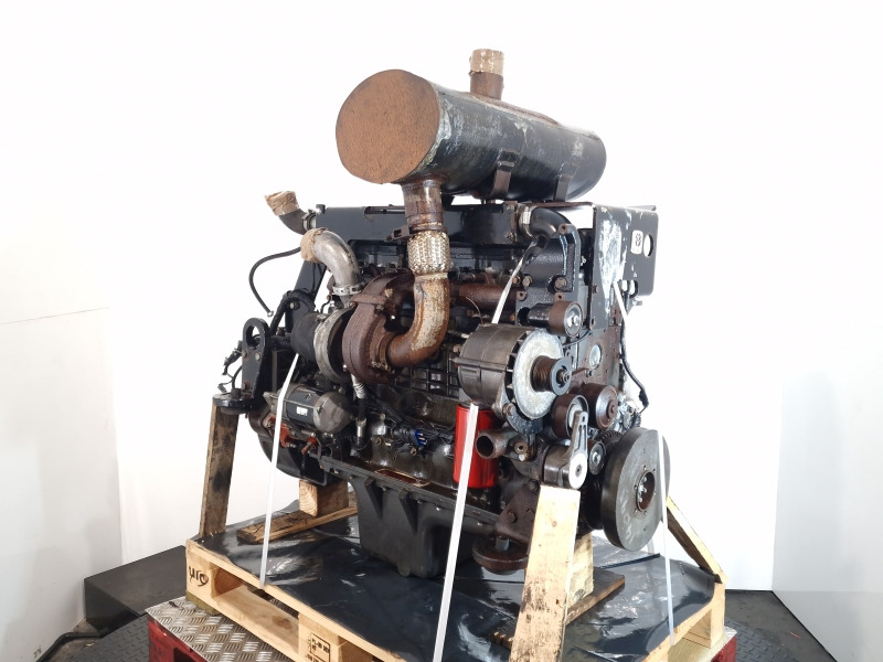 NH F4HE9684E*J102 667TA EBD Engine (Plant) - Motor za Gradbeni stroj: slika 4 NH F4HE9684E*J102 667TA EBD Engine (Plant) - Motor za Gradbeni stroj: slika 4