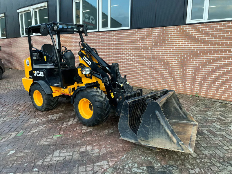 JCB 403 PLUS - Kompaktni nakladalnik na gosenicah: slika 3 JCB 403 PLUS - Kompaktni nakladalnik na gosenicah: slika 3