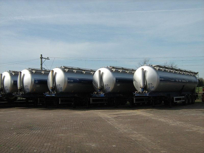 Van Hool 3G2001 - Polprikolica cisterna: slika 1 Van Hool 3G2001 - Polprikolica cisterna: slika 1