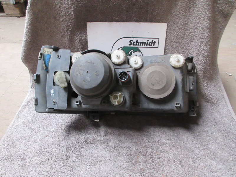 DAF 1743690 KOPLAMP XENOS DAF XF CF LF EURO 3 /5 / LINKS - Žarometi za Tovornjak: slika 3 DAF 1743690 KOPLAMP XENOS DAF XF CF LF EURO 3 /5 / LINKS - Žarometi za Tovornjak: slika 3