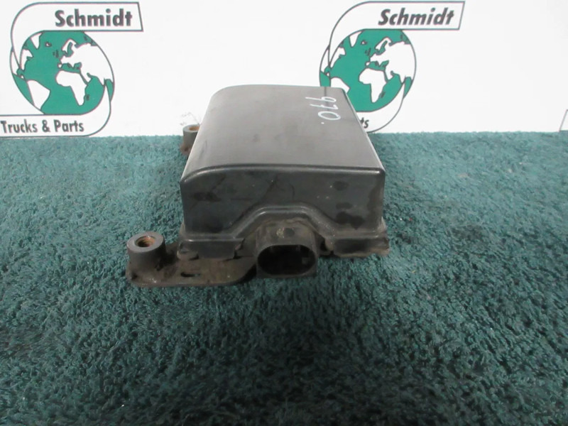 DAF 2004330 RADAR SENSOR DAF XF CF EURO 6 - Električni sistem za Tovornjak: slika 2 DAF 2004330 RADAR SENSOR DAF XF CF EURO 6 - Električni sistem za Tovornjak: slika 2