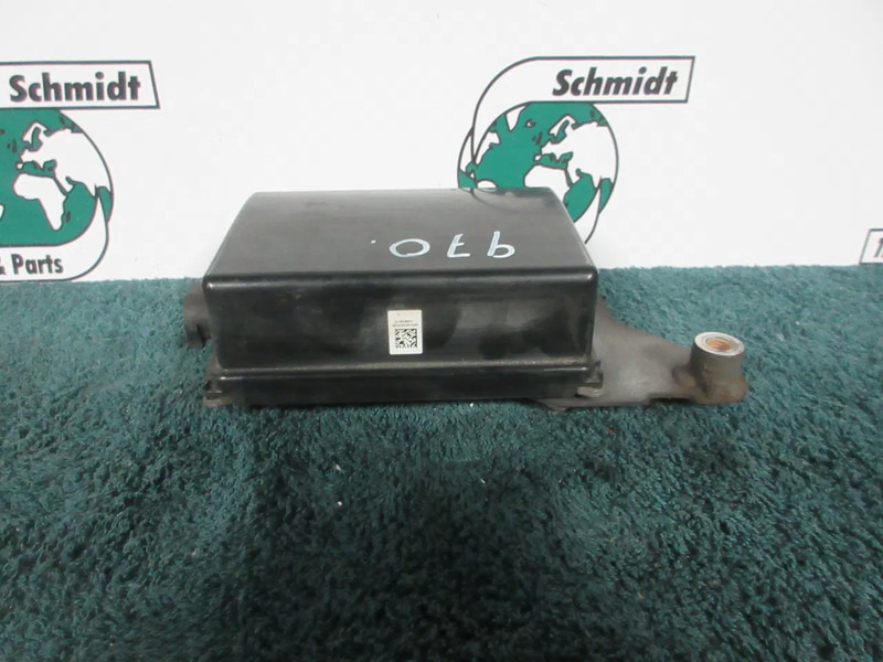 DAF 2004330 RADAR SENSOR DAF XF CF EURO 6 - Električni sistem za Tovornjak: slika 3 DAF 2004330 RADAR SENSOR DAF XF CF EURO 6 - Električni sistem za Tovornjak: slika 3