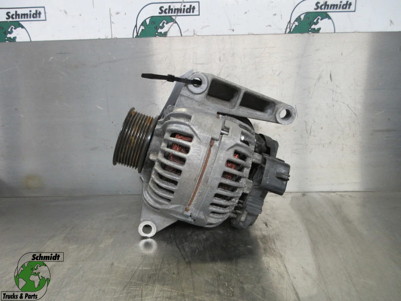 DAF 2022546 DYNAMO DAF XF CF 480 EURO 6 - Alternator za Tovornjak: slika 1 DAF 2022546 DYNAMO DAF XF CF 480 EURO 6 - Alternator za Tovornjak: slika 1