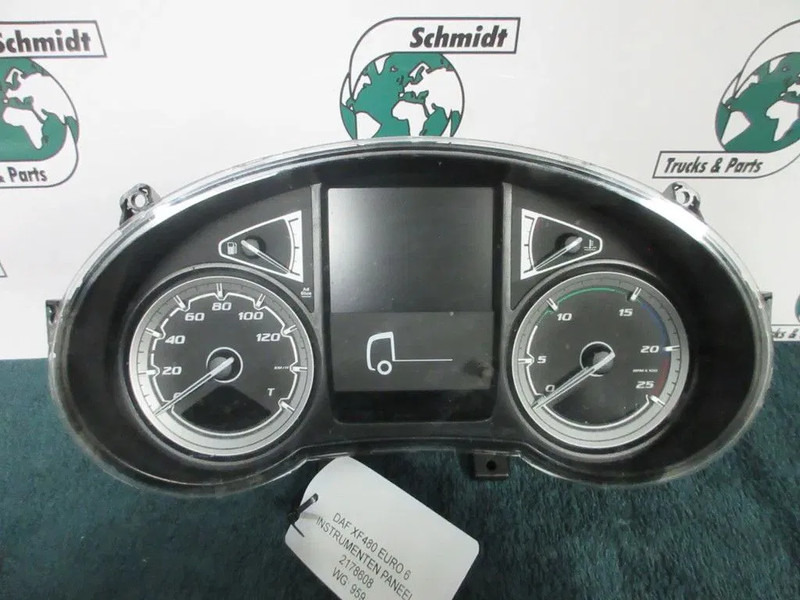 DAF 2178608 INSTRUMENTEN PANEEL DAF XF CF MODEL 2021 EURO 6 NIEUWE EN GEBRUIKT - Armaturna plošča za Tovornjak: slika 2 DAF 2178608 INSTRUMENTEN PANEEL DAF XF CF MODEL 2021 EURO 6 NIEUWE EN GEBRUIKT - Armaturna plošča za Tovornjak: slika 2