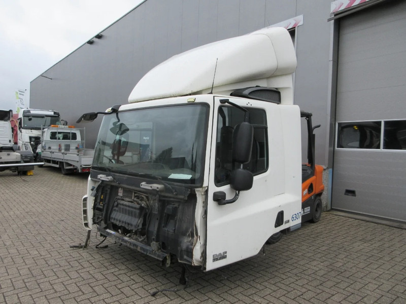 DAF DAF CF 75 DAGCABINE MODEL EURO 5 - Kabina in notranjost za Tovornjak: slika 5 DAF DAF CF 75 DAGCABINE MODEL EURO 5 - Kabina in notranjost za Tovornjak: slika 5