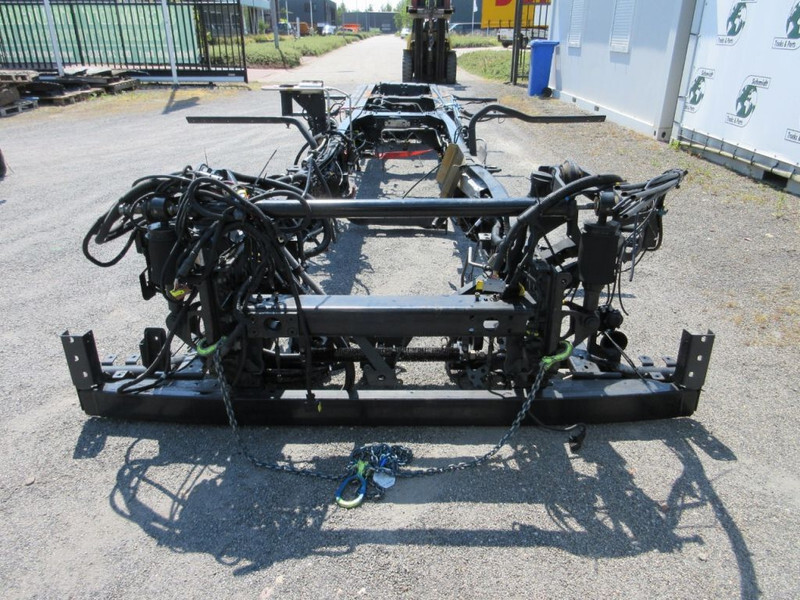 Iveco 5802420188 CHASSIS COMPLEET 440S46 S WAY 2021 - Okvir/ Šasija za Tovornjak: slika 3 Iveco 5802420188 CHASSIS COMPLEET 440S46 S WAY 2021 - Okvir/ Šasija za Tovornjak: slika 3