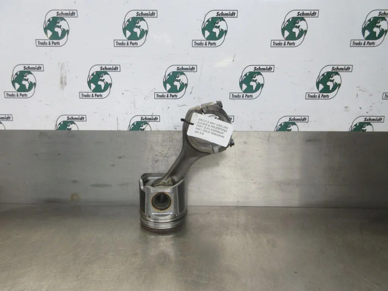 Iveco S-WAY 504028545 DRIJFSTAND 500086287 ZUIGER MODEL 2021 - Motor in deli za Tovornjak: slika 4 Iveco S-WAY 504028545 DRIJFSTAND 500086287 ZUIGER MODEL 2021 - Motor in deli za Tovornjak: slika 4
