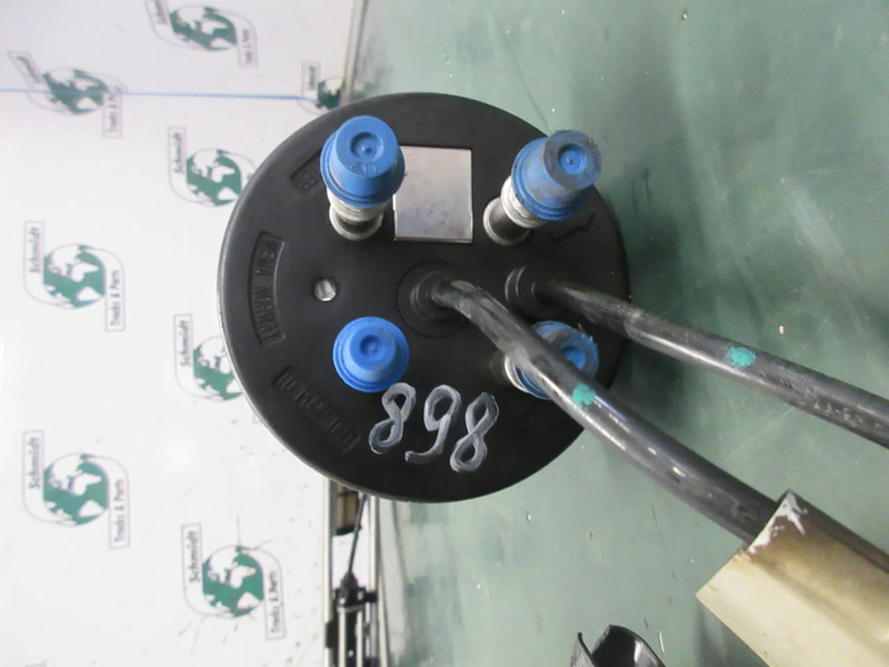 MAN 81.15408-6042 // 81.15408-6095 AD BLUE AANZUIG SYSTEEM EURO 6 MAN - Sistem goriva za Tovornjak: slika 2 MAN 81.15408-6042 // 81.15408-6095 AD BLUE AANZUIG SYSTEEM EURO 6 MAN - Sistem goriva za Tovornjak: slika 2