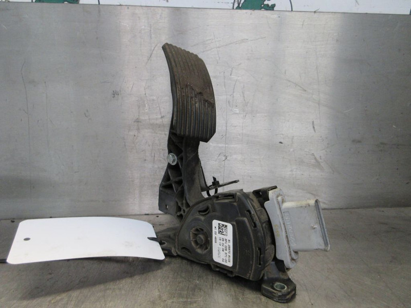 MAN 81.25970-6103 Gaspedaal - Pedal za Tovornjak: slika 2 MAN 81.25970-6103 Gaspedaal - Pedal za Tovornjak: slika 2