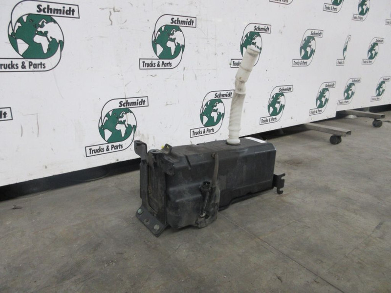 MAN 81.26481-0112 RUITENSPROEIERTANK MAN TGX 18.510 EURO 6 - Kabina in notranjost za Tovornjak: slika 2 MAN 81.26481-0112 RUITENSPROEIERTANK MAN TGX 18.510 EURO 6 - Kabina in notranjost za Tovornjak: slika 2