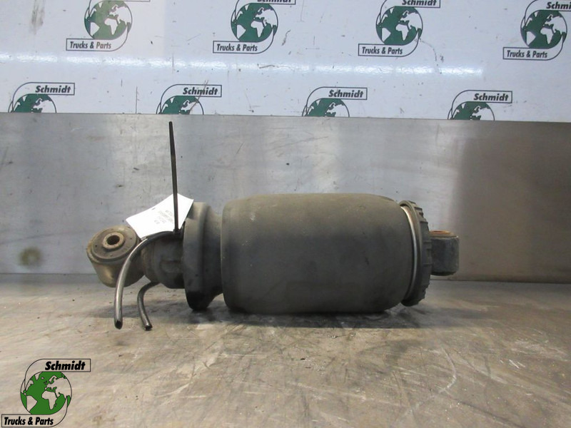 MAN 81.41722-6083 SCHOKDEMPER MAN TGX 18 480 EURO 6 - Kabina in notranjost za Tovornjak: slika 1 MAN 81.41722-6083 SCHOKDEMPER MAN TGX 18 480 EURO 6 - Kabina in notranjost za Tovornjak: slika 1