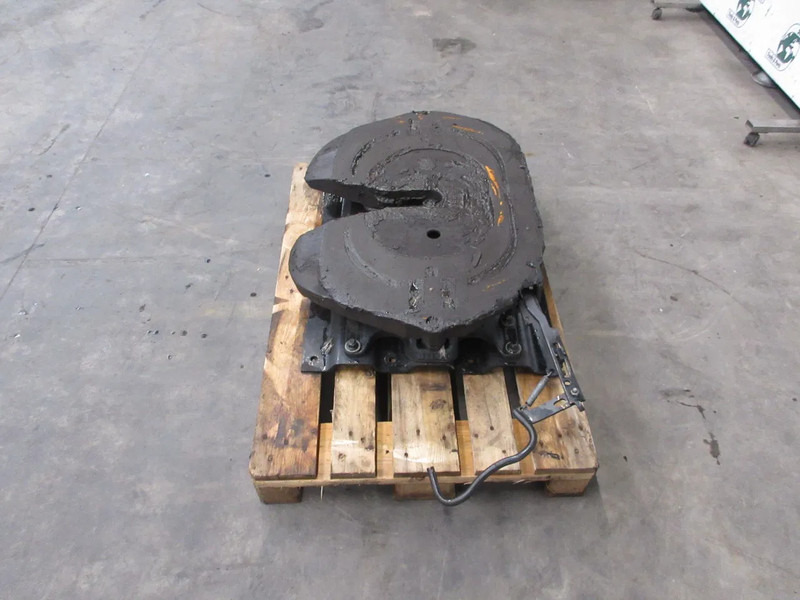 MAN 81.42710-6308 // 42KO-150-Z9 // 81.42715-0037 81.42710-6308 // 42KO-150-Z9 // 81.42715-0037 MAN 18.520 TGX MODEL 2024 - Spojni element za priklopnik za Tovornjak: slika 2 MAN 81.42710-6308 // 42KO-150-Z9 // 81.42715-0037 81.42710-6308 // 42KO-150-Z9 // 81.42715-0037 MAN 18.520 TGX MODEL 2024 - Spojni element za priklopnik za Tovornjak: slika 2