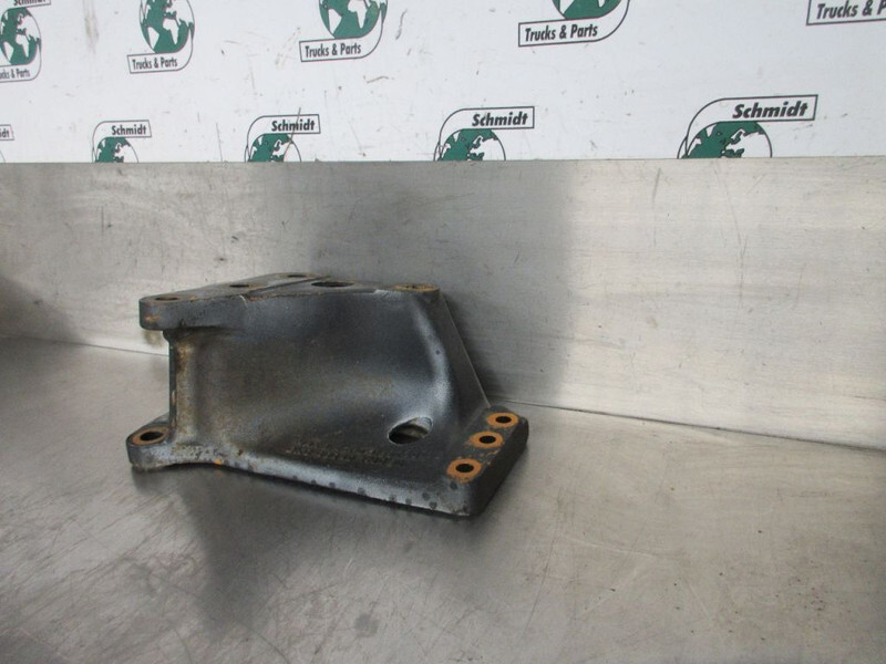 MAN 81.46110-0168 STUURHUIS BRACKT TGS 4X4 EURO 6 - Krmarjenje za Tovornjak: slika 3 MAN 81.46110-0168 STUURHUIS BRACKT TGS 4X4 EURO 6 - Krmarjenje za Tovornjak: slika 3