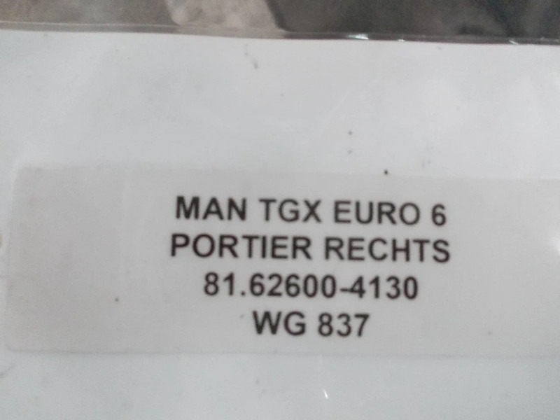 MAN 81.62600-4130 DEUR MAN RECHTS TGX EURO 6 18.420 - Vrata in deli za Tovornjak: slika 3 MAN 81.62600-4130 DEUR MAN RECHTS TGX EURO 6 18.420 - Vrata in deli za Tovornjak: slika 3