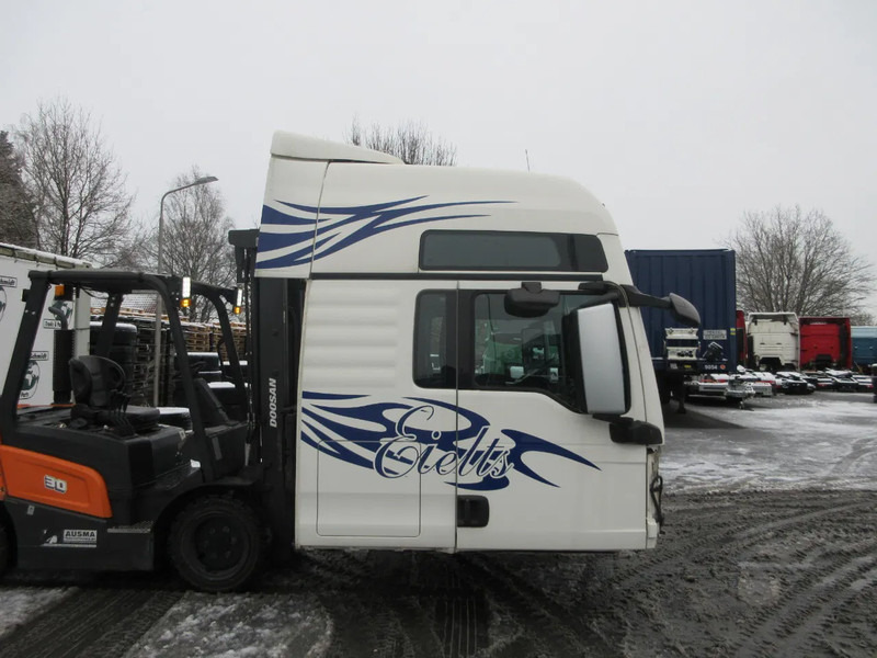 MAN MAN 18.500 TGX MODEL 2020 EURO 6 - Kabina in notranjost za Tovornjak: slika 3 MAN MAN 18.500 TGX MODEL 2020 EURO 6 - Kabina in notranjost za Tovornjak: slika 3
