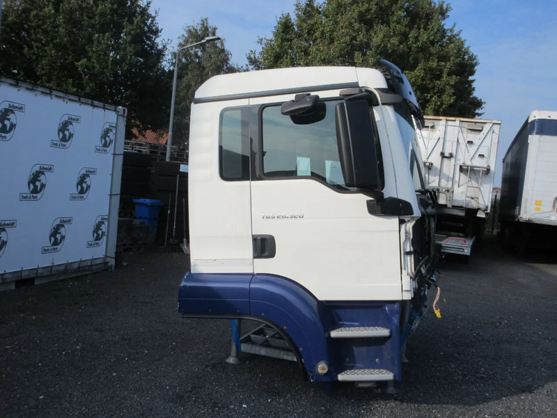 MAN MAN 26.320 TGS CABINE DAG UITVOERING MODEL 2016 EURO 6 - Kabina in notranjost za Tovornjak: slika 2 MAN MAN 26.320 TGS CABINE DAG UITVOERING MODEL 2016 EURO 6 - Kabina in notranjost za Tovornjak: slika 2