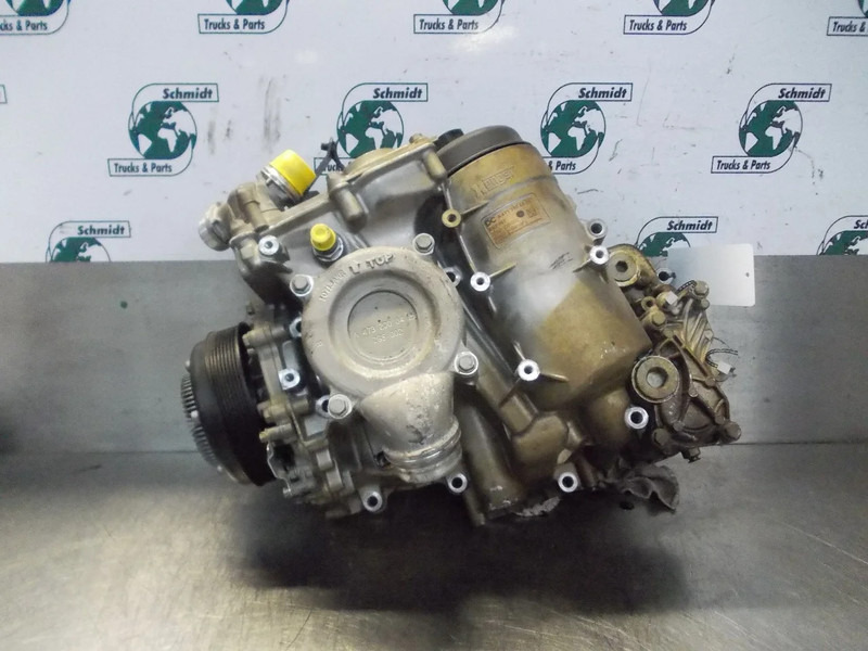 Mercedes-Benz A 471 180 65 10 A 471 180 00 12 /A 471 180 02 12 OLIEKOELER OM 471 LA EURO 6 - Hladilnik olja za Tovornjak: slika 5 Mercedes-Benz A 471 180 65 10 A 471 180 00 12 /A 471 180 02 12 OLIEKOELER OM 471 LA EURO 6 - Hladilnik olja za Tovornjak: slika 5