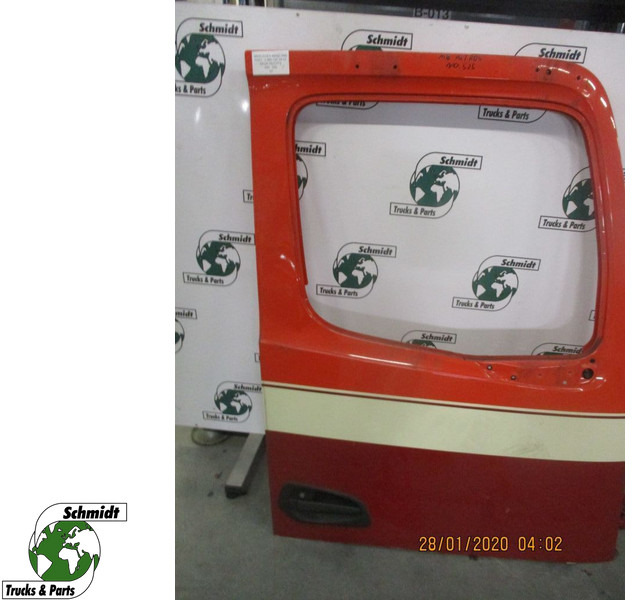 Mercedes-Benz A 960 720 24 03 recht MP4 - Vrata in deli za Tovornjak: slika 1 Mercedes-Benz A 960 720 24 03 recht MP4 - Vrata in deli za Tovornjak: slika 1