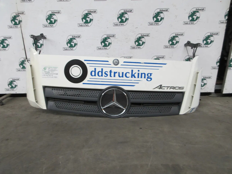 Mercedes-Benz A 960 750 08 67 // A 960 750 03 69 // A 960 750 03 18 // GRILL MP4 SMAL CABINE ! - Rešetka za Tovornjak: slika 5 Mercedes-Benz A 960 750 08 67 // A 960 750 03 69 // A 960 750 03 18 // GRILL MP4 SMAL CABINE ! - Rešetka za Tovornjak: slika 5