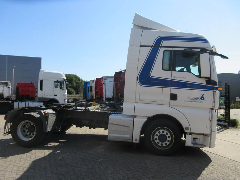 MAN TGX TGX 460 D2676LF52 - Vlačilec: slika 2 MAN TGX TGX 460 D2676LF52 - Vlačilec: slika 2