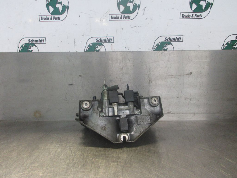Volvo 21762764 BRANSTOFFILTER FH 460 EURO 6 - Filter za gorivo za Tovornjak: slika 2 Volvo 21762764 BRANSTOFFILTER FH 460 EURO 6 - Filter za gorivo za Tovornjak: slika 2