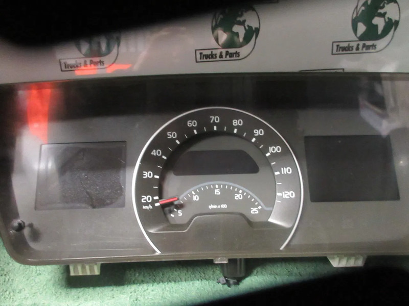 Volvo 22222030 INSTRUMENTENPANEEL VOLVO FH 500 EURO 6 MODEL 2021 - Armaturna plošča za Tovornjak: slika 3 Volvo 22222030 INSTRUMENTENPANEEL VOLVO FH 500 EURO 6 MODEL 2021 - Armaturna plošča za Tovornjak: slika 3