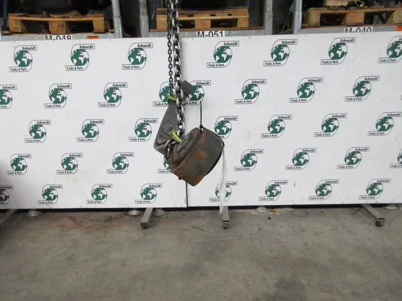 Volvo 257940 // BLADVEER VOLVO FM FH EURO 6 MODEL 2021 - Jekleno vzmetenje za Tovornjak: slika 2 Volvo 257940 // BLADVEER VOLVO FM FH EURO 6 MODEL 2021 - Jekleno vzmetenje za Tovornjak: slika 2