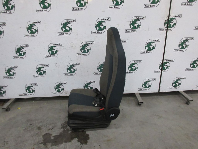 Volvo 825148943// 82514859 STOELEN SET FL 210 EURO 6 - Sedež za Tovornjak: slika 3 Volvo 825148943// 82514859 STOELEN SET FL 210 EURO 6 - Sedež za Tovornjak: slika 3