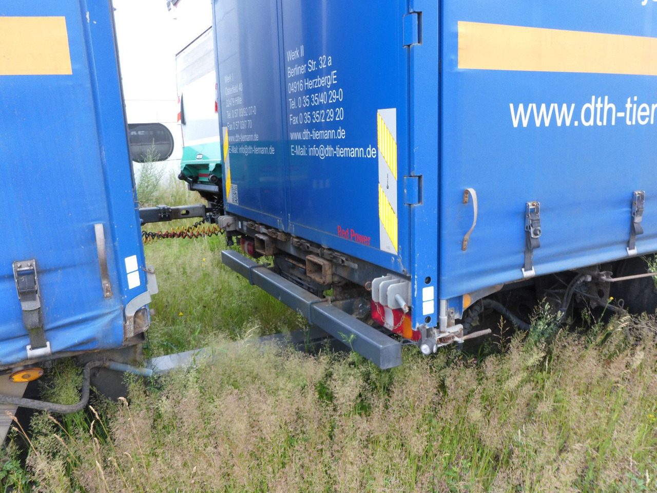 Mercedes-Benz 1840 Top Zustand 106 m3 Euro 6 + Anhänger - Tovornjak s ponjavo: slika 4 Mercedes-Benz 1840 Top Zustand 106 m3 Euro 6 + Anhänger - Tovornjak s ponjavo: slika 4