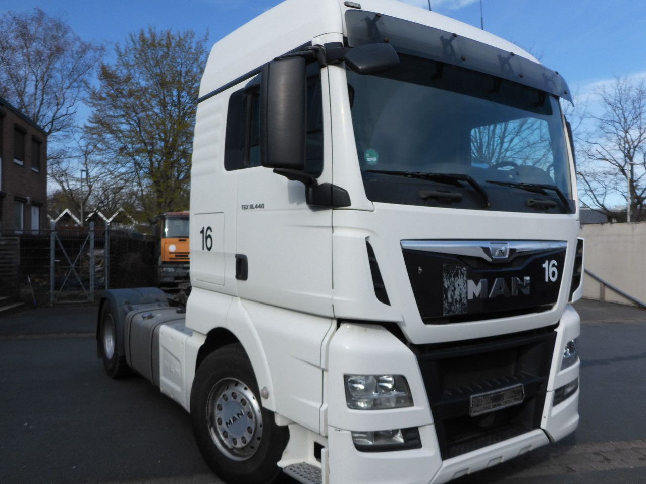 MAN TGX 18.440 Kipphydraulik + Fernverkehr - Vlačilec: slika 2 MAN TGX 18.440 Kipphydraulik + Fernverkehr - Vlačilec: slika 2