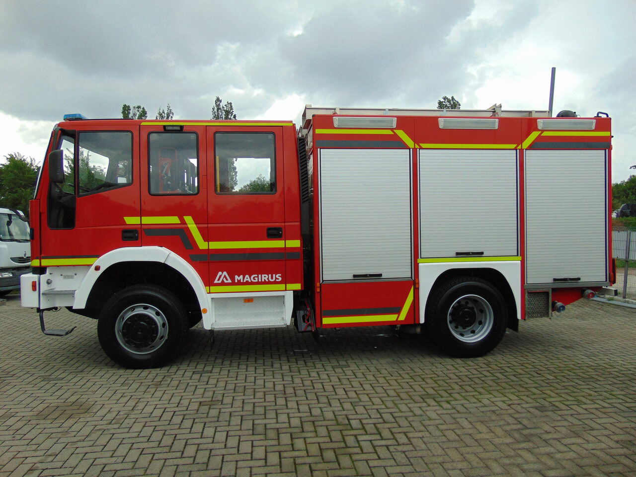 IVECO EuroFire 140E24 4x4 MAGIRUS - Gasilsko vozilo: slika 5 IVECO EuroFire 140E24 4x4 MAGIRUS - Gasilsko vozilo: slika 5