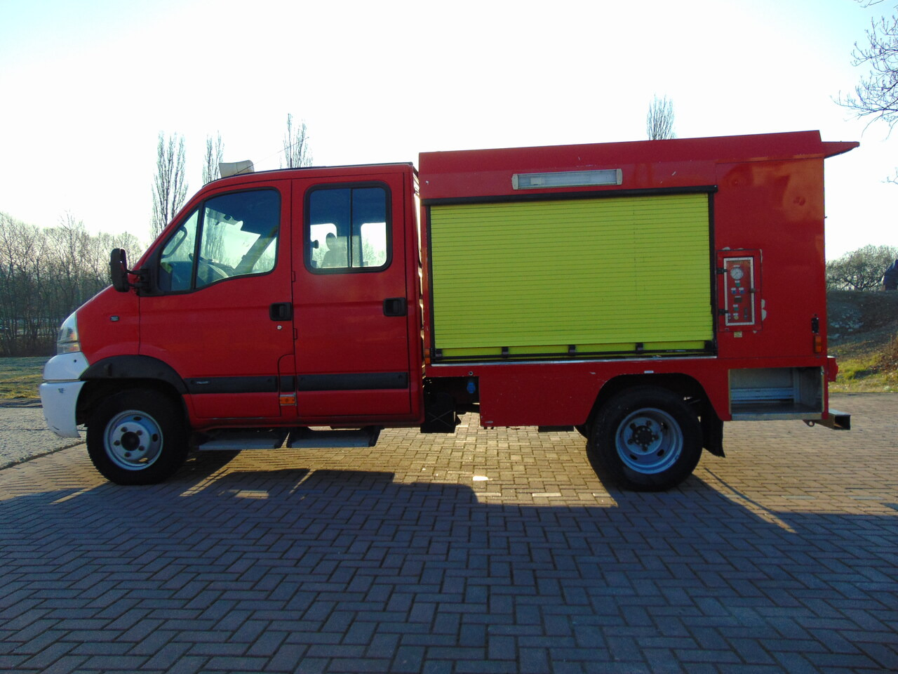 RENAULT Mascott 3,0DXi 160 GIMAEX - Gasilsko vozilo: slika 5 RENAULT Mascott 3,0DXi 160 GIMAEX - Gasilsko vozilo: slika 5