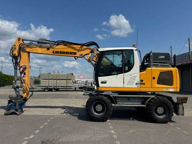 Liebherr A916 + Rototilt - Bager na kolesih: slika 1 Liebherr A916 + Rototilt - Bager na kolesih: slika 1