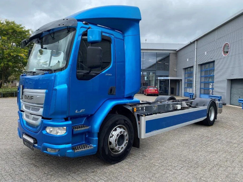 DAF LF290 / ONLY:429873KM / LWDS / GOOD TYRES / AUTOMATIC / EURO-6 / 2018 - Tovornjak-šasija: slika 1 DAF LF290 / ONLY:429873KM / LWDS / GOOD TYRES / AUTOMATIC / EURO-6 / 2018 - Tovornjak-šasija: slika 1