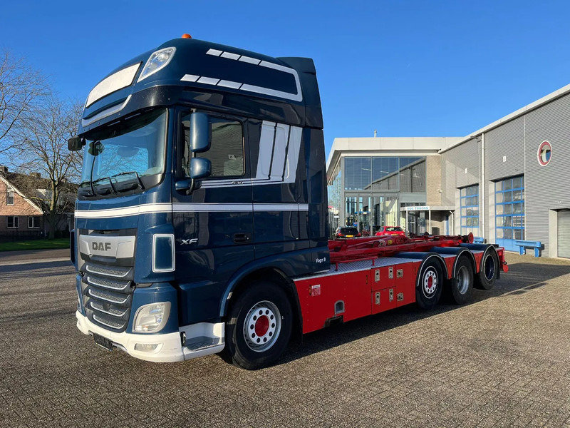 DAF XF106-530 8X2 / AJK HOOKLIFT 25000KG / 9 TON FRONT AXLE / NAVI / ONLY:612482 KM / SSC / AUTOMATIC / EURO-6 / 2019 - Kotalni prekucni tovornjak: slika 1 DAF XF106-530 8X2 / AJK HOOKLIFT 25000KG / 9 TON FRONT AXLE / NAVI / ONLY:612482 KM / SSC / AUTOMATIC / EURO-6 / 2019 - Kotalni prekucni tovornjak: slika 1