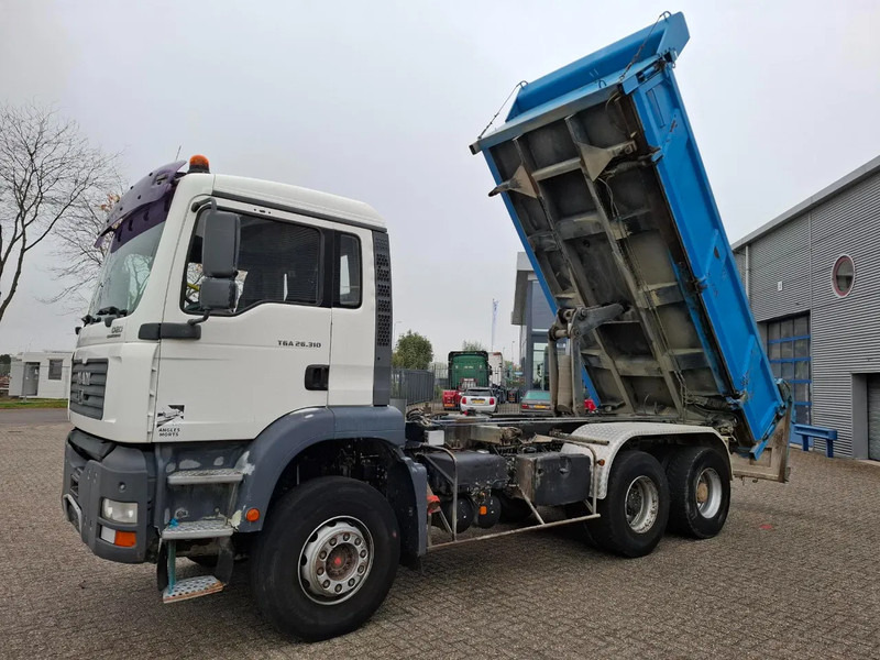 MAN TGA 26.310 / 6X4 / 2XBIG AXLE / 2SIDE TIPPER / ONLY:545423 KM / TUV:06-05-2026 / FULL-STEEL / AIRCO / MANUAL / EURO-4 / 2005 - Tovornjak prekucnik: slika 1 MAN TGA 26.310 / 6X4 / 2XBIG AXLE / 2SIDE TIPPER / ONLY:545423 KM / TUV:06-05-2026 / FULL-STEEL / AIRCO / MANUAL / EURO-4 / 2005 - Tovornjak prekucnik: slika 1