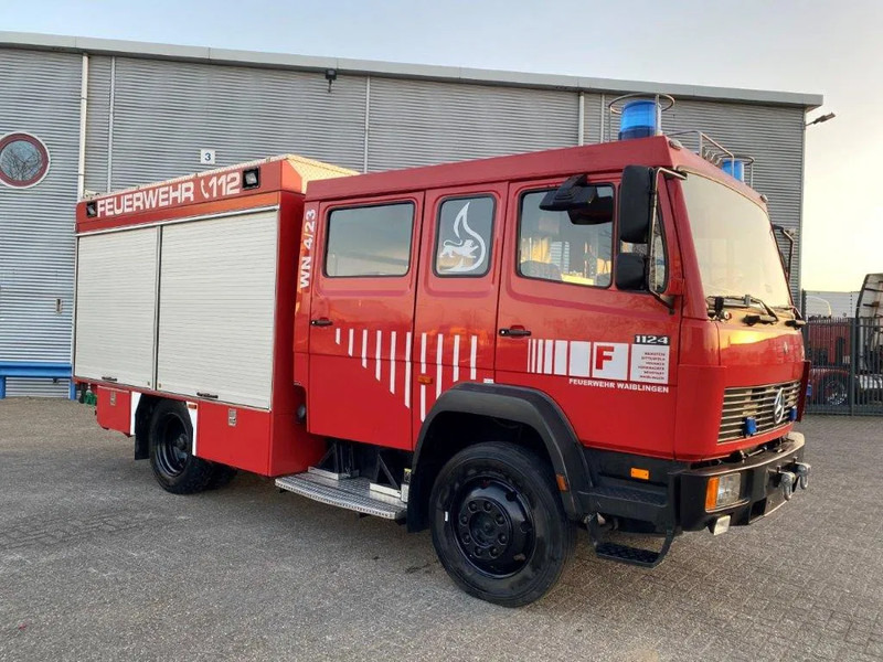 Mercedes-Benz 1124 AF / 4X4 / GERMAN TRUCK / WATERTANK 2400 LITER+POMP / GOOD CONDITION / ONLY:25235 KM / MARGE / MANUAL / 1996 - Gasilsko vozilo: slika 2 Mercedes-Benz 1124 AF / 4X4 / GERMAN TRUCK / WATERTANK 2400 LITER+POMP / GOOD CONDITION / ONLY:25235 KM / MARGE / MANUAL / 1996 - Gasilsko vozilo: slika 2