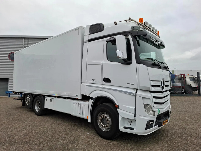 Mercedes-Benz Actros 2843 / NL TRUCK / TUV:08-01-2026 / LIFT+LENKACHSE / SMART TACHO / NAVI / PLATFORM 1500 KG / 2XBED / EURO-6 / 2015 - Tovornjak zabojnik: slika 2 Mercedes-Benz Actros 2843 / NL TRUCK / TUV:08-01-2026 / LIFT+LENKACHSE / SMART TACHO / NAVI / PLATFORM 1500 KG / 2XBED / EURO-6 / 2015 - Tovornjak zabojnik: slika 2